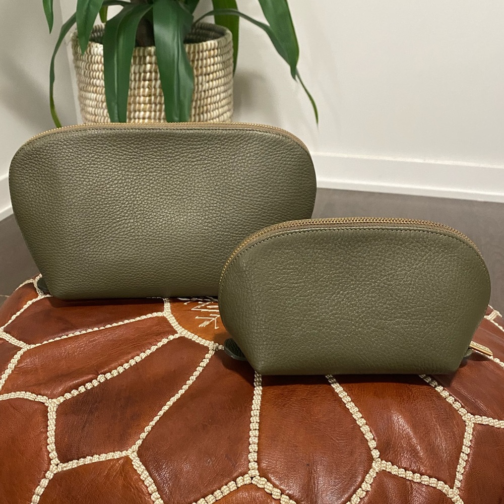 Cuyana Leather Travel Case Set